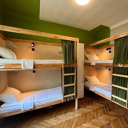 Cabbage Hostel Belgrade Luaran gambar