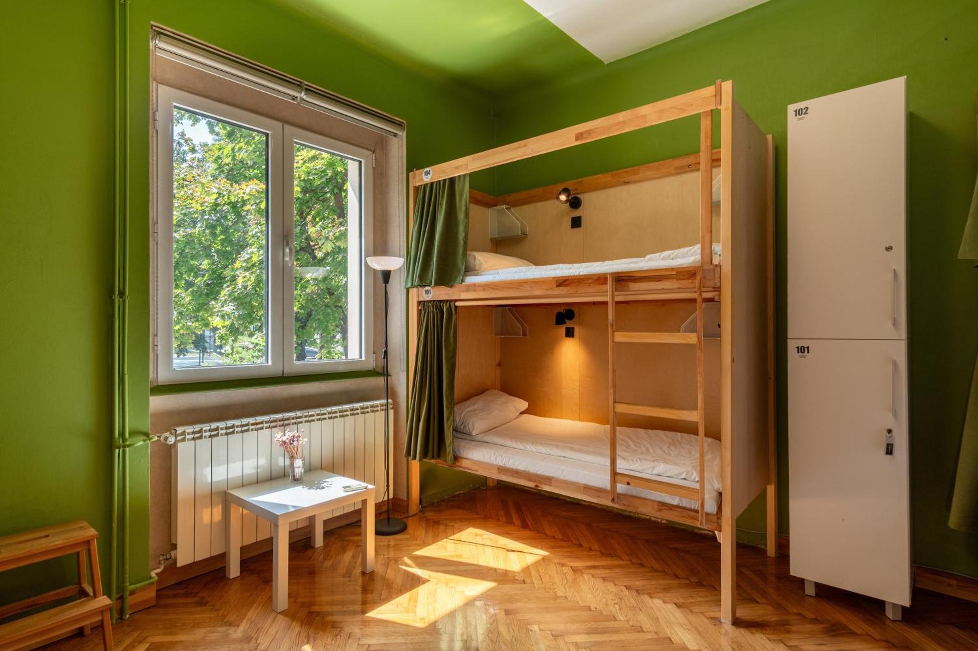 Cabbage Hostel Belgrade Luaran gambar