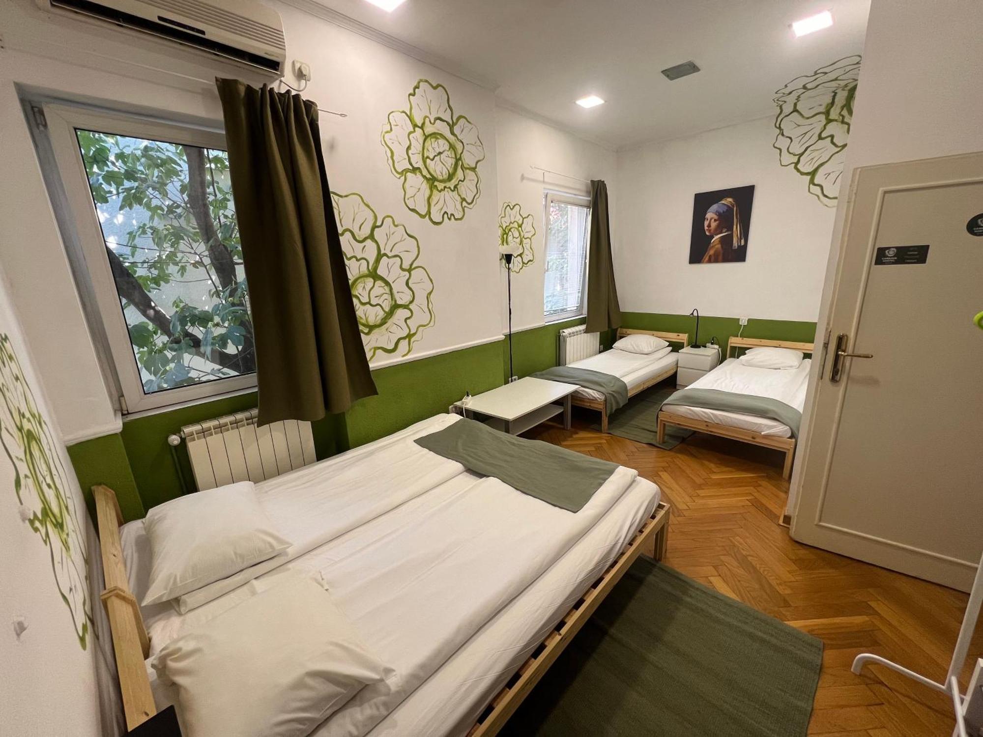 Cabbage Hostel Belgrade Luaran gambar