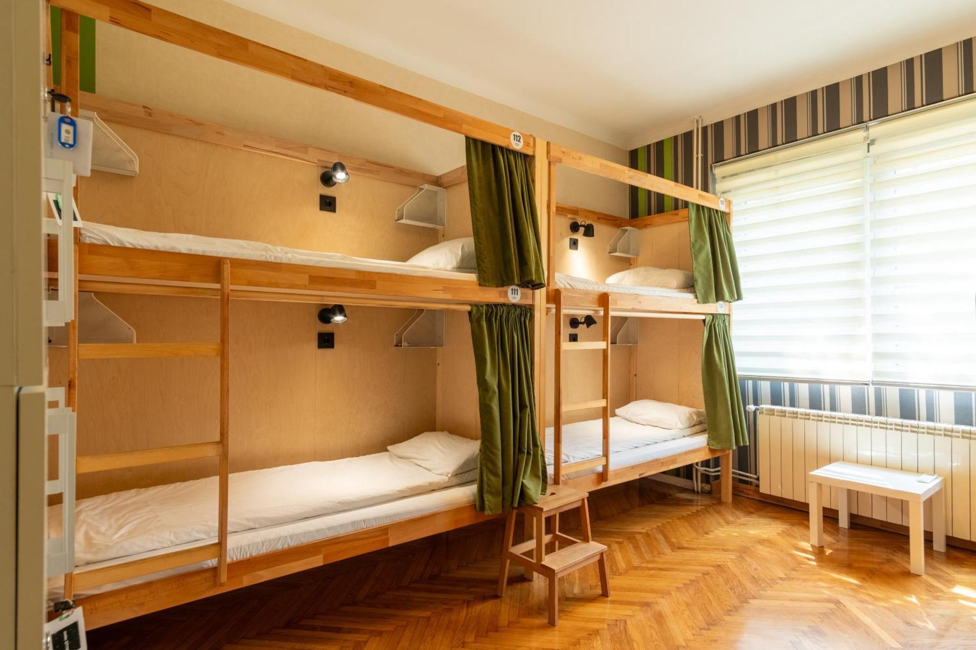 Cabbage Hostel Belgrade Luaran gambar