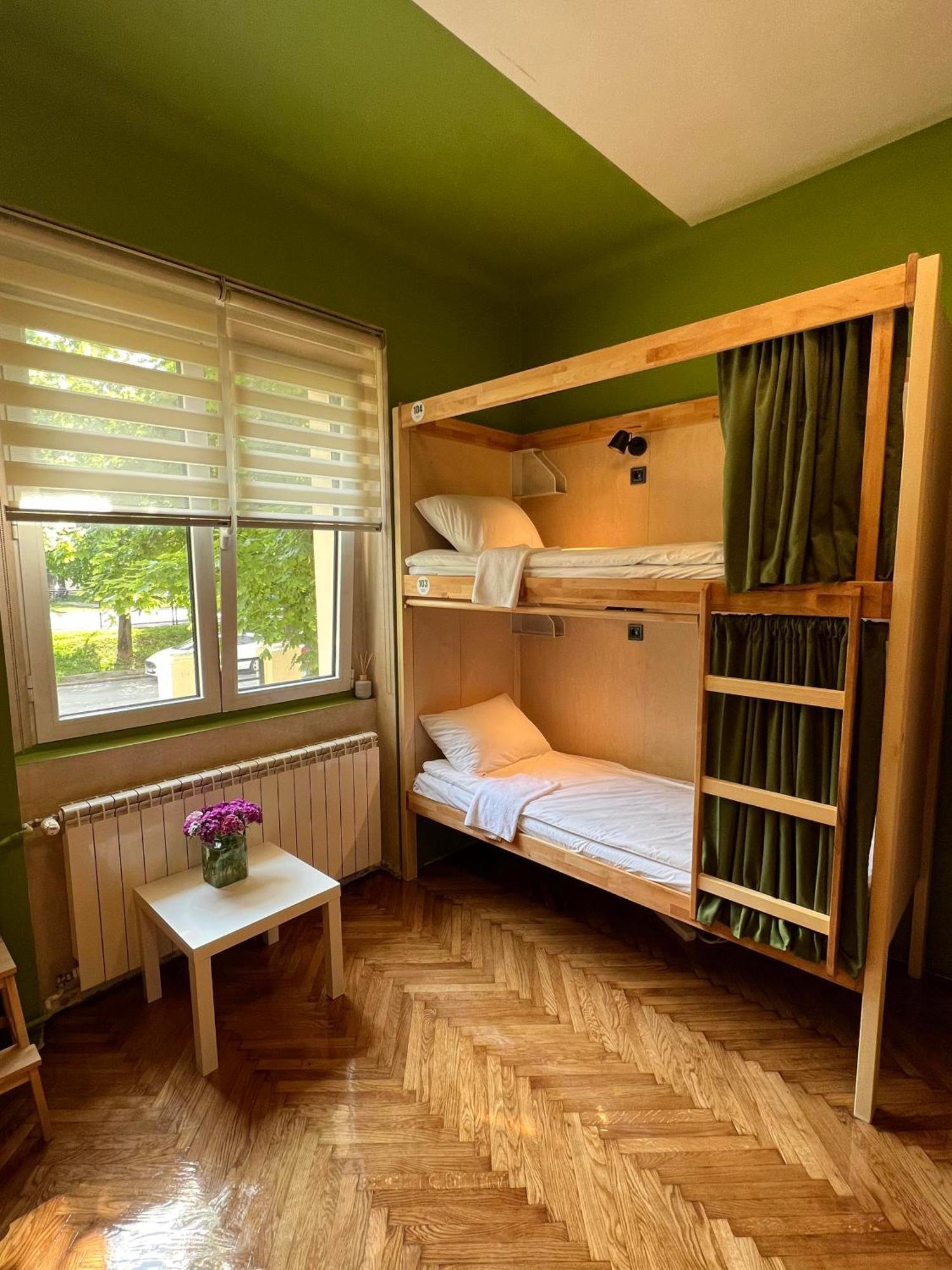 Cabbage Hostel Belgrade Luaran gambar
